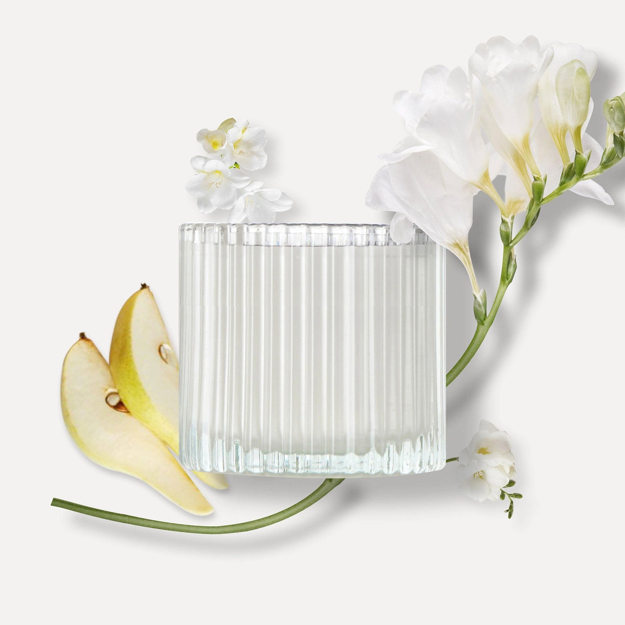 Pear & Freesia Scented Candle - VAUCLUSE